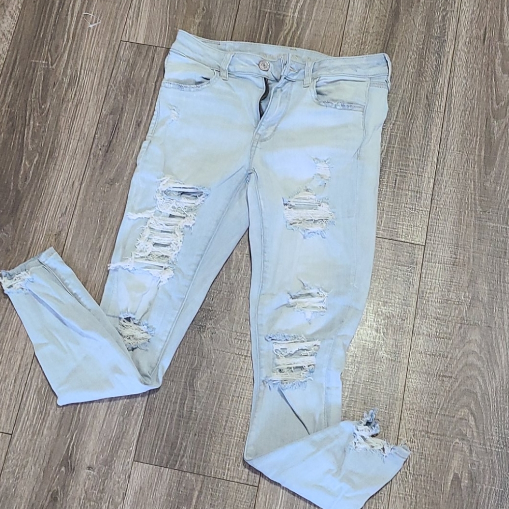 Stretchy american eagle jeans